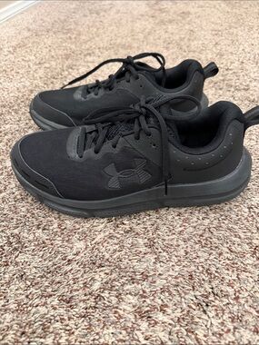 Under Armour Women's Charged Assert 10 Running Shoes